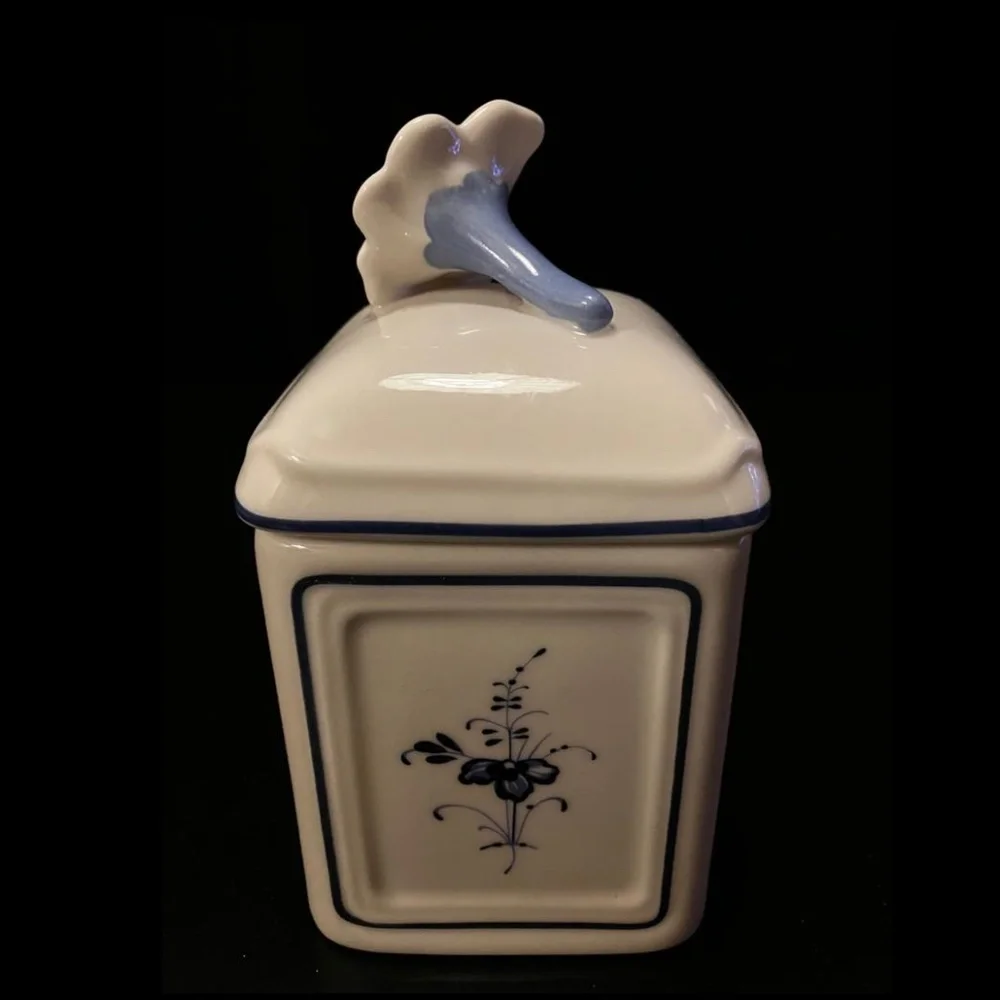 Villeroy & Boch 1748 Small Canister - Picture 2 of 7